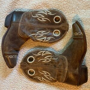 Justin Cowgirl Boots 🐮